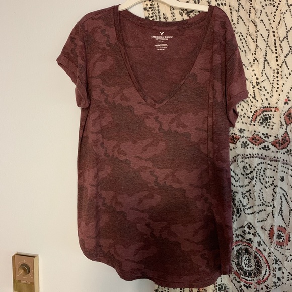 American Eagle Outfitters Tops - Red camo T-shirt